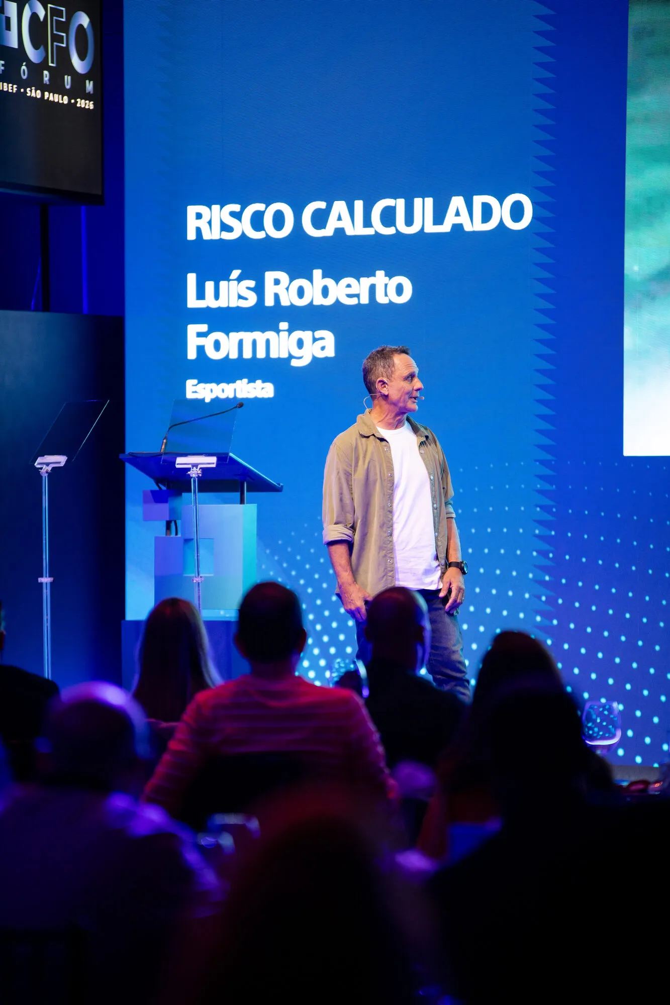 Luís Roberto Formiga apresentando a palestra “Risco Calculado” no CFO Fórum · IBEF São Paulo